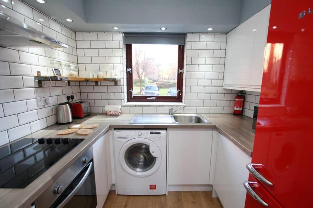 Bijou Merchant City Apartment With Parking Glasgow Exterior foto